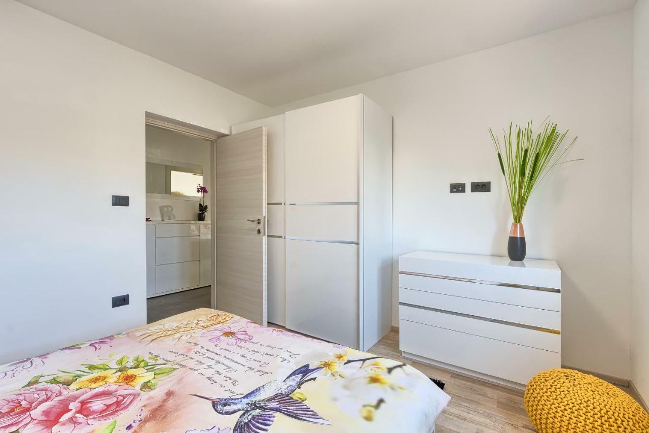 Apartmán rose Fažana Exteriér fotografie